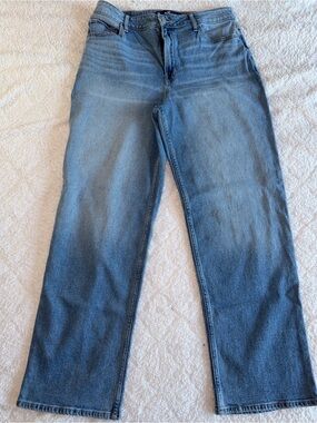 Hollister Ultra High Rise Dad Jeans Vintage Stretch